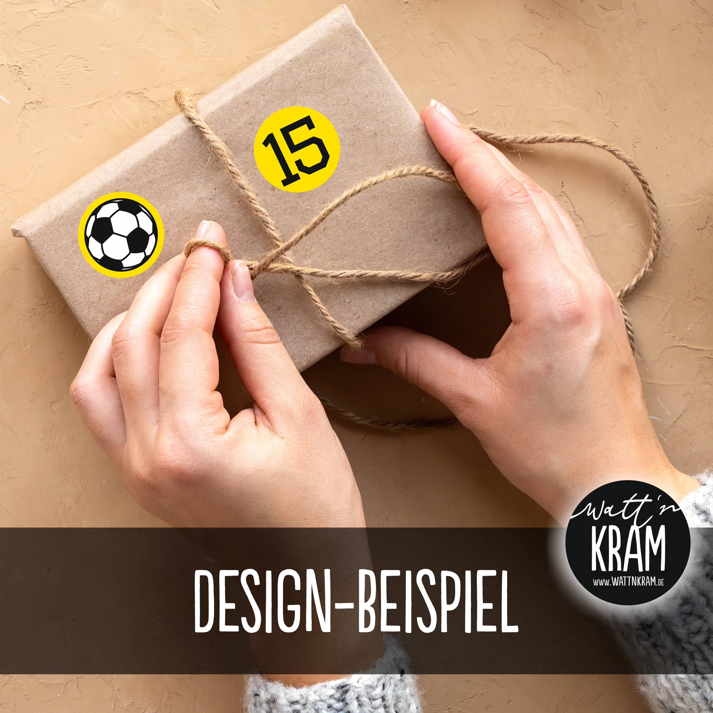 Adventskalender Aufkleber Fußball gelb / schwarz - 48 Sticker mit 24 Tüten zum selbst Befüllen